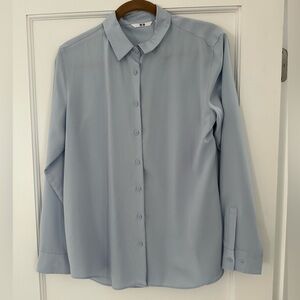 Uniqlo Lightweight Button Down